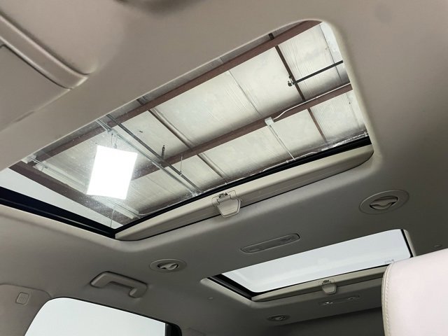 Used 2018 Buick Enclave Premium w/ Experience Buick Package image 26