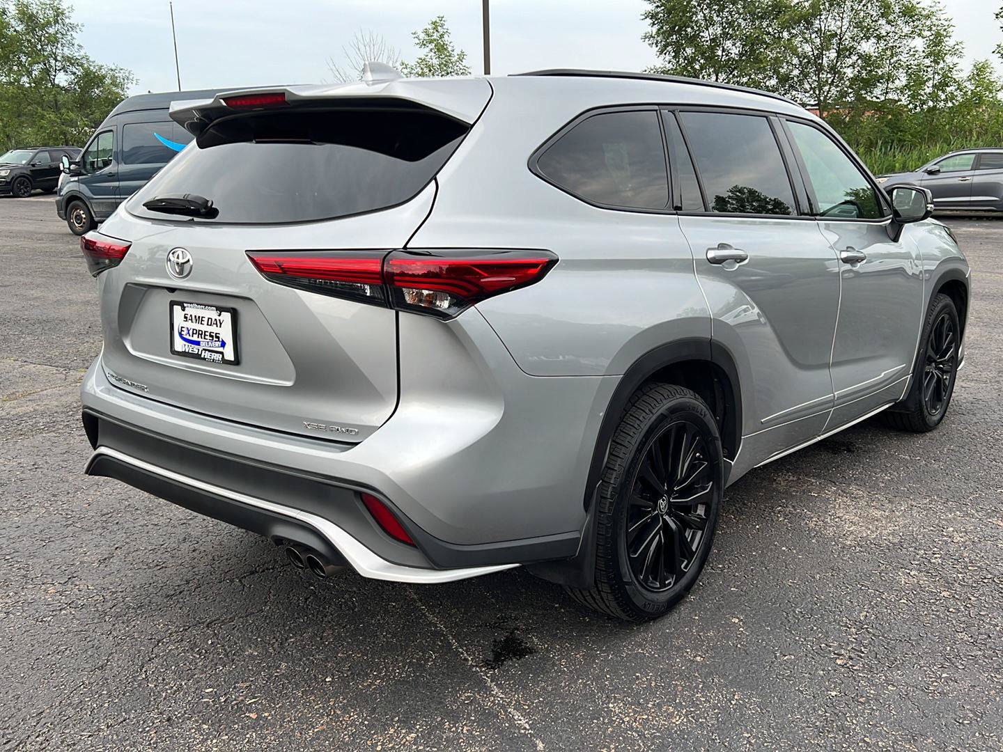 Used 2023 Toyota Highlander XSE AWD/4WD image 27