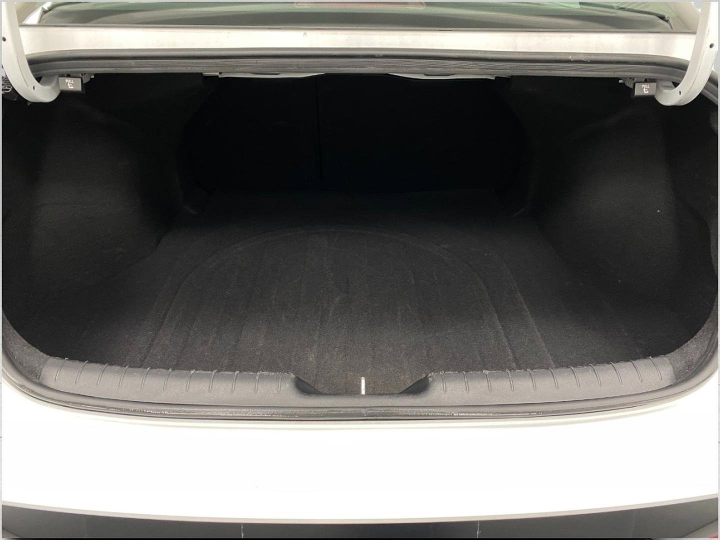 Certified 2025 Hyundai Elantra SEL image 5