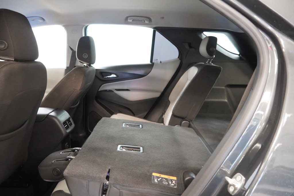 Used 2019 Chevrolet Equinox LS FWD image 28