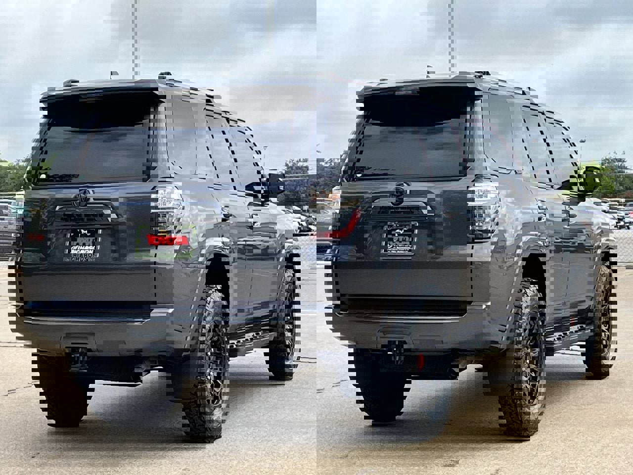 Used 2023 Toyota 4Runner SR5 Premium w/ Moonroof Package image 4