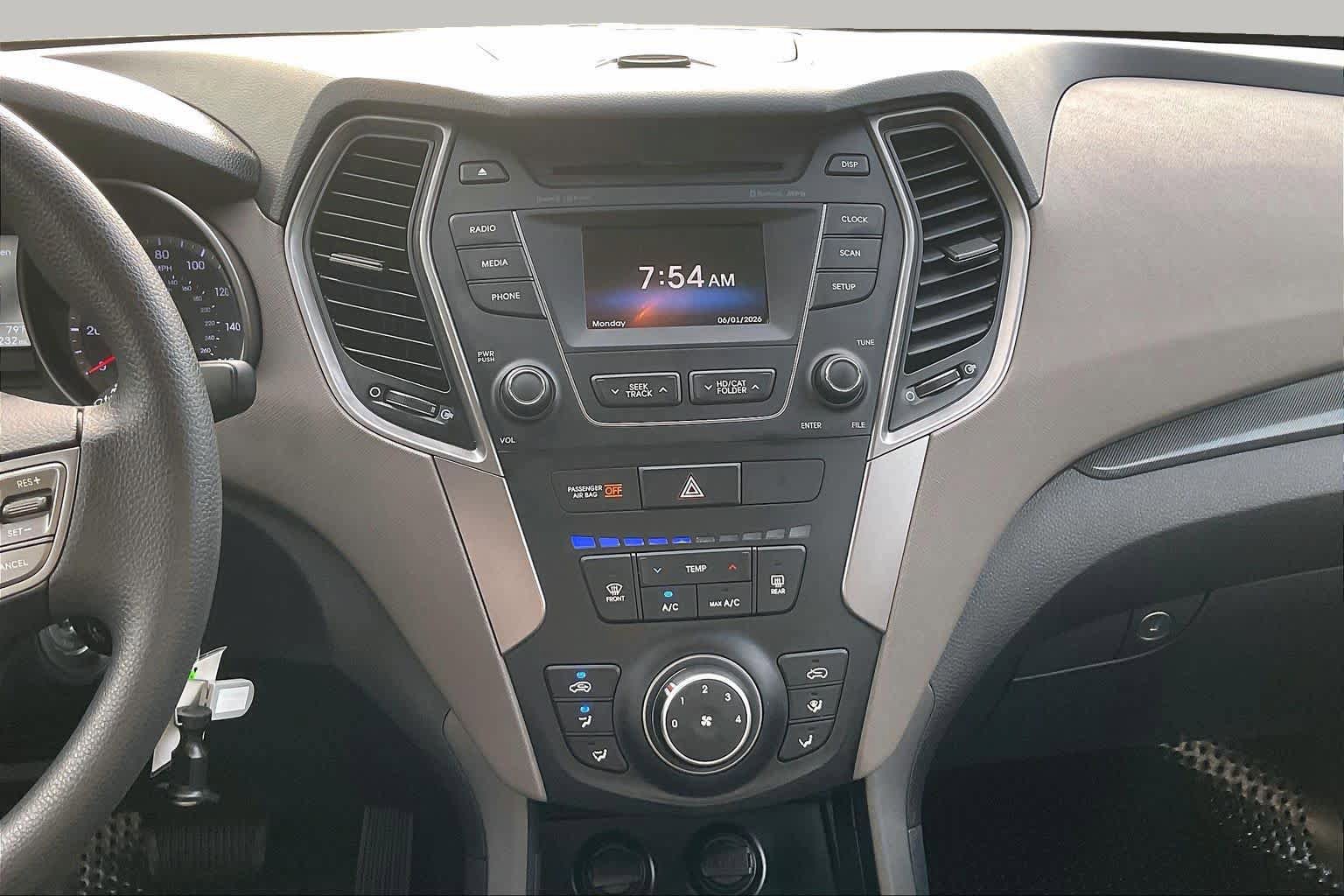 Used 2016 Hyundai Santa Fe Sport w/ Option Group 02 FWD image 7