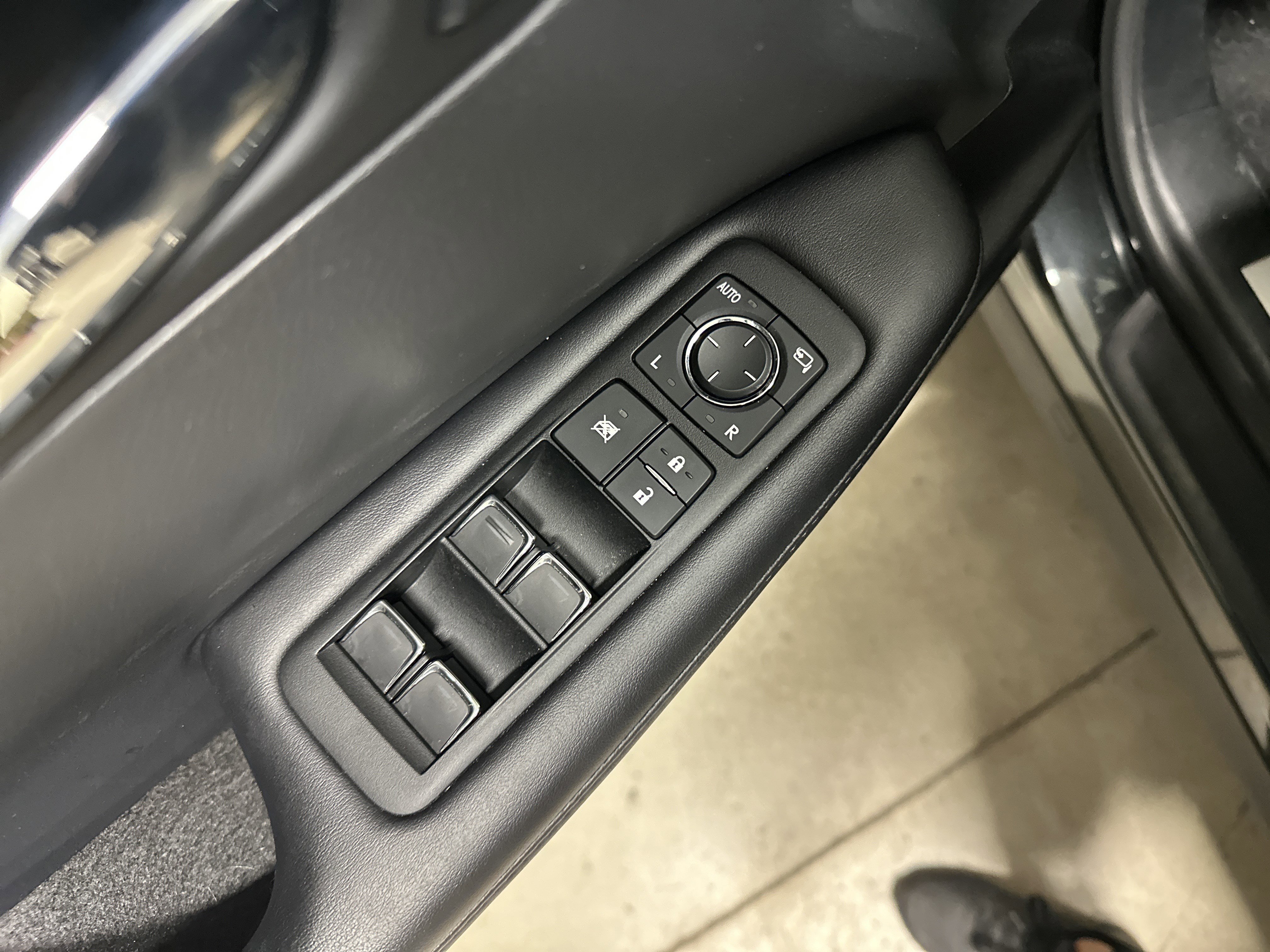 Certified 2022 Lexus RX 350 AWD w/ Premium Package image 15