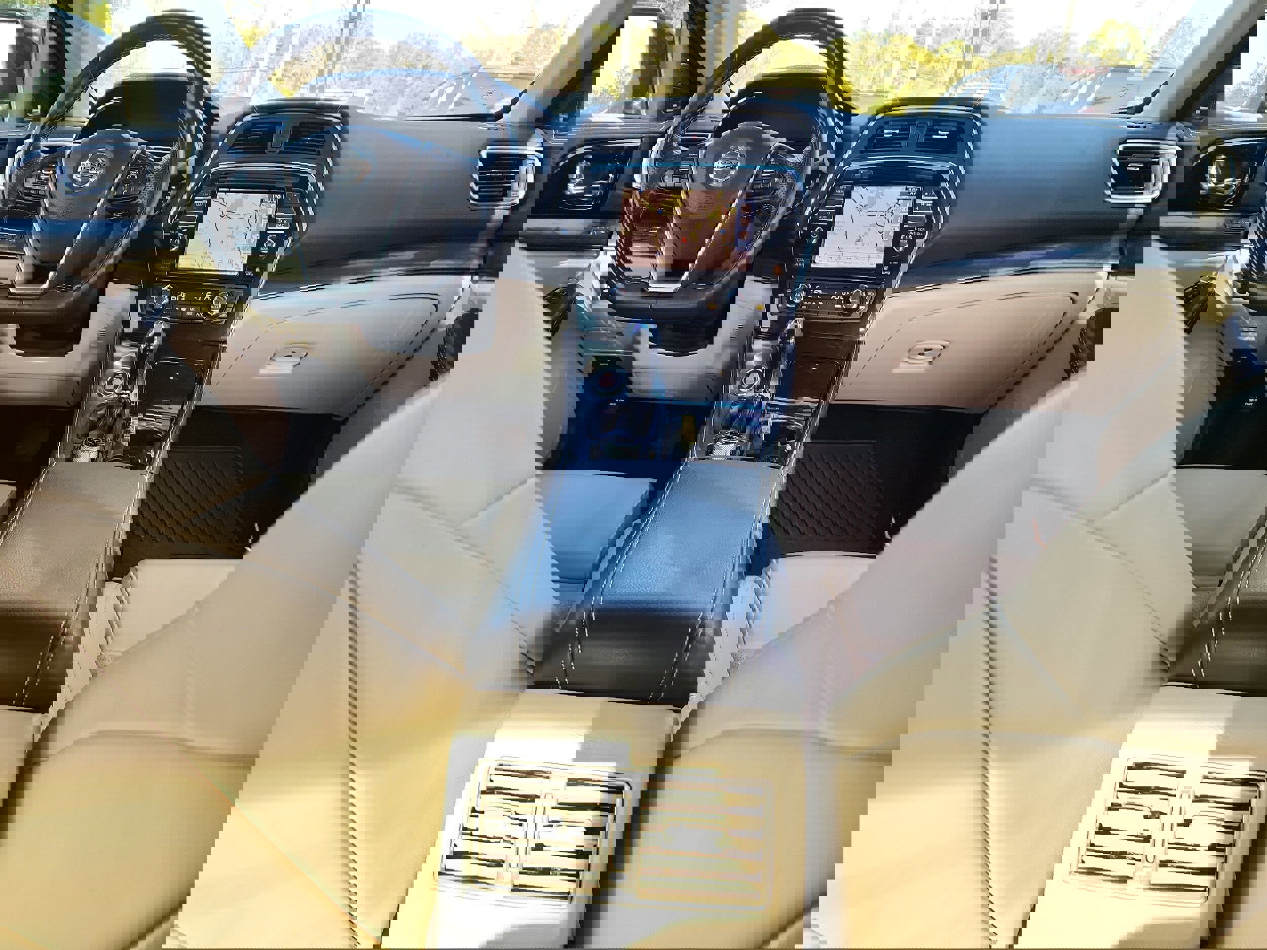 Used 2021 Nissan Maxima Platinum w/ Sport Mat Group image 11