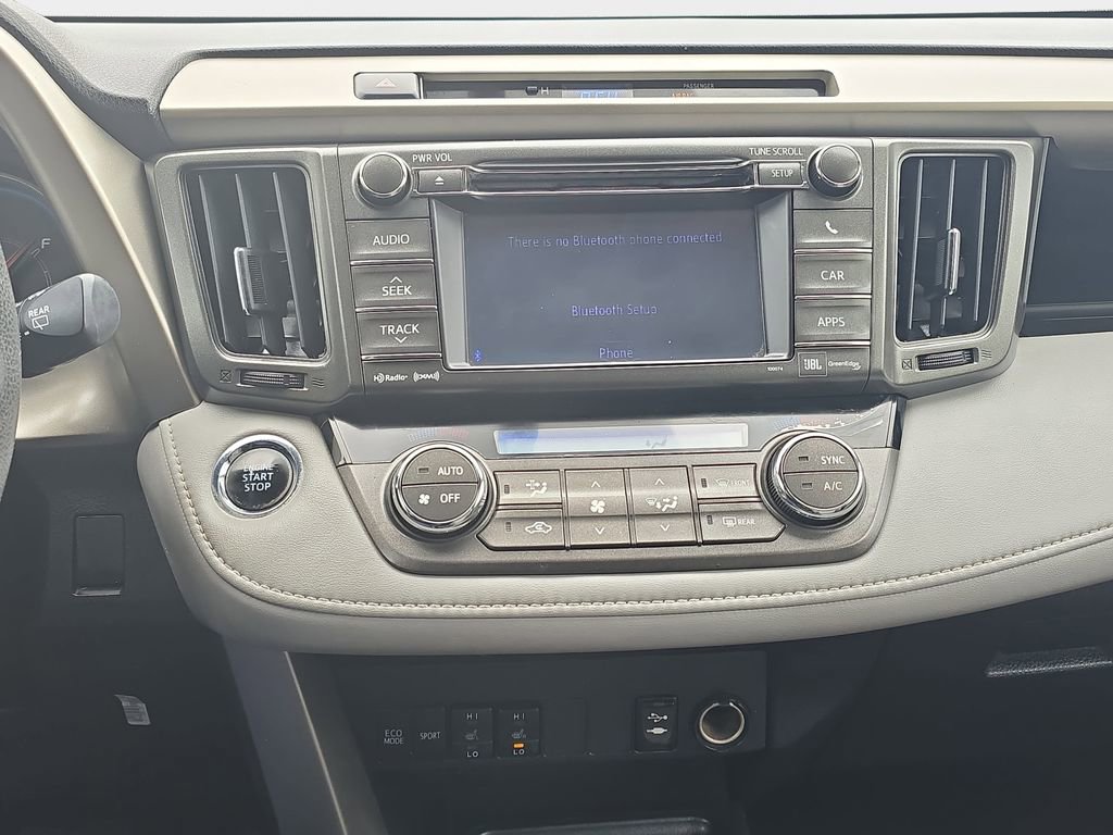 Used 2013 Toyota RAV4 Limited image 24