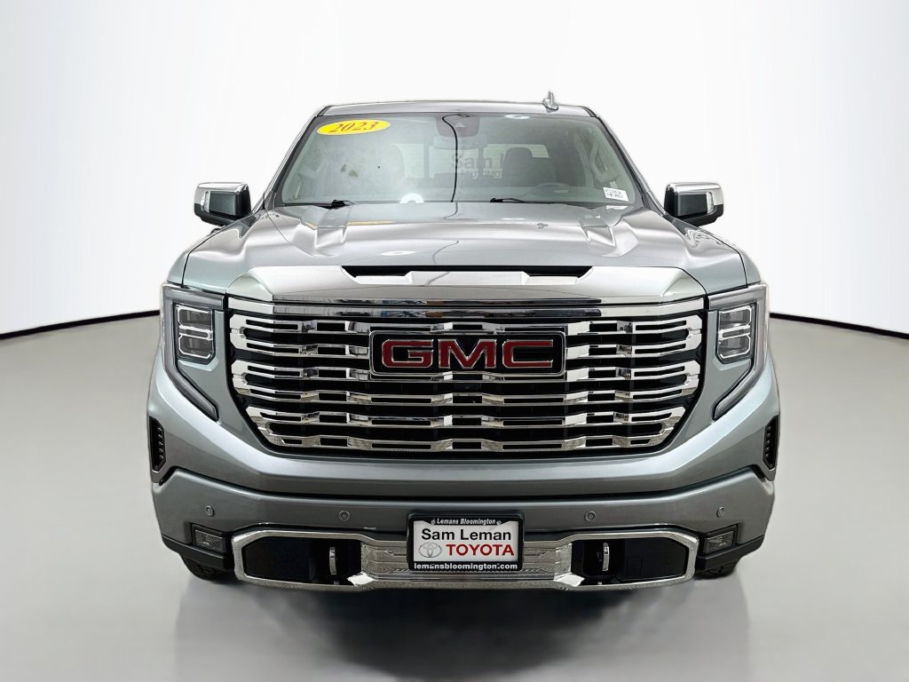 Used 2023 GMC Sierra 1500 Denali AWD/4WD image 2