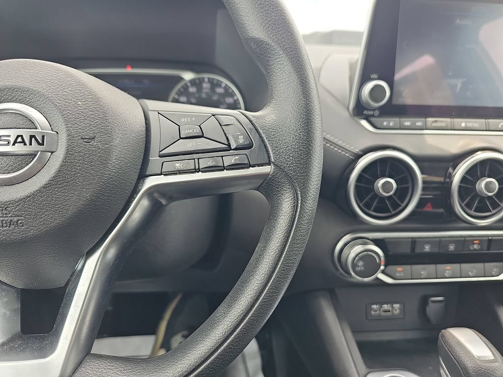 Used 2023 Nissan Sentra SV FWD image 23