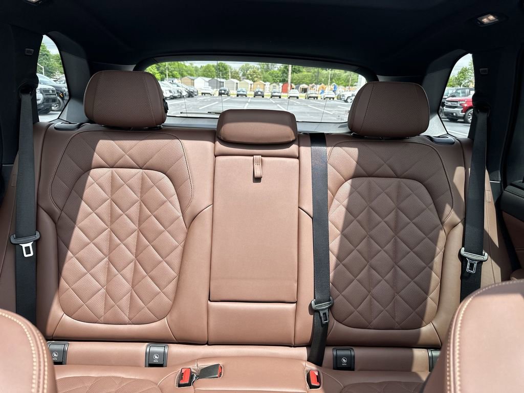Used 2025 BMW X5 xDrive40i w/ Climate Comfort Package AWD/4WD image 13