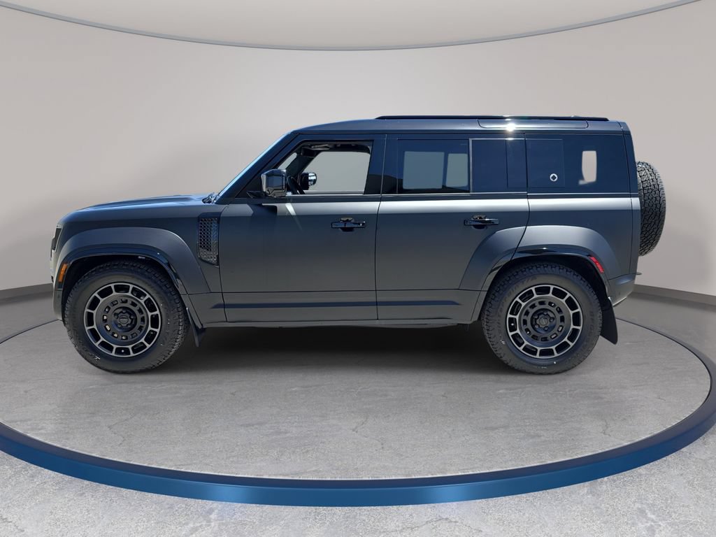 New 2026 Land Rover Defender 110 OCTA AWD/4WD image 8