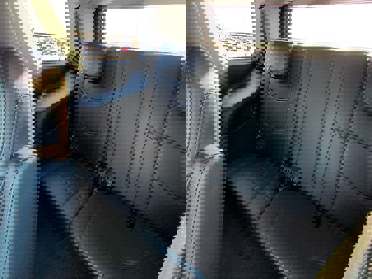 Used 2020 Cadillac Escalade Luxury image 22