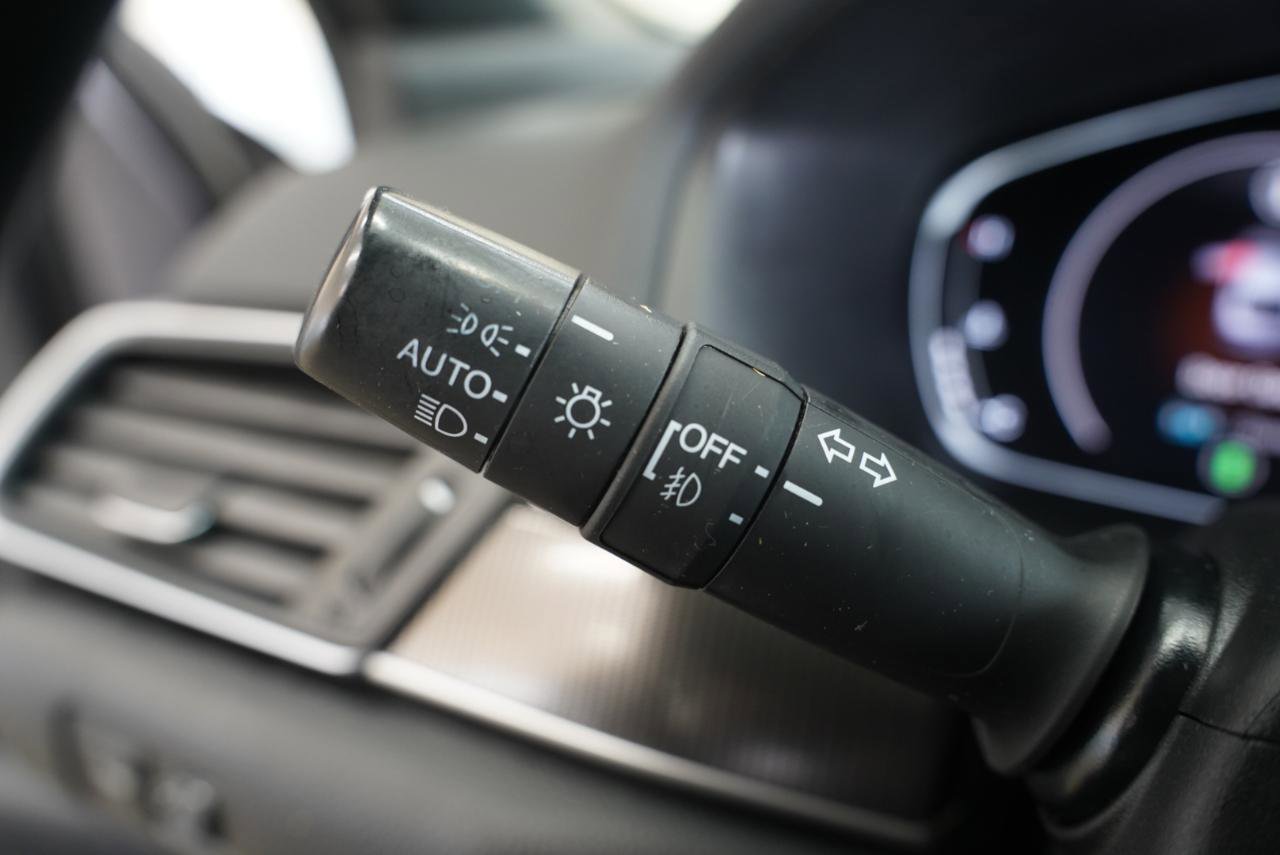 Used 2018 Honda Accord Sport image 14