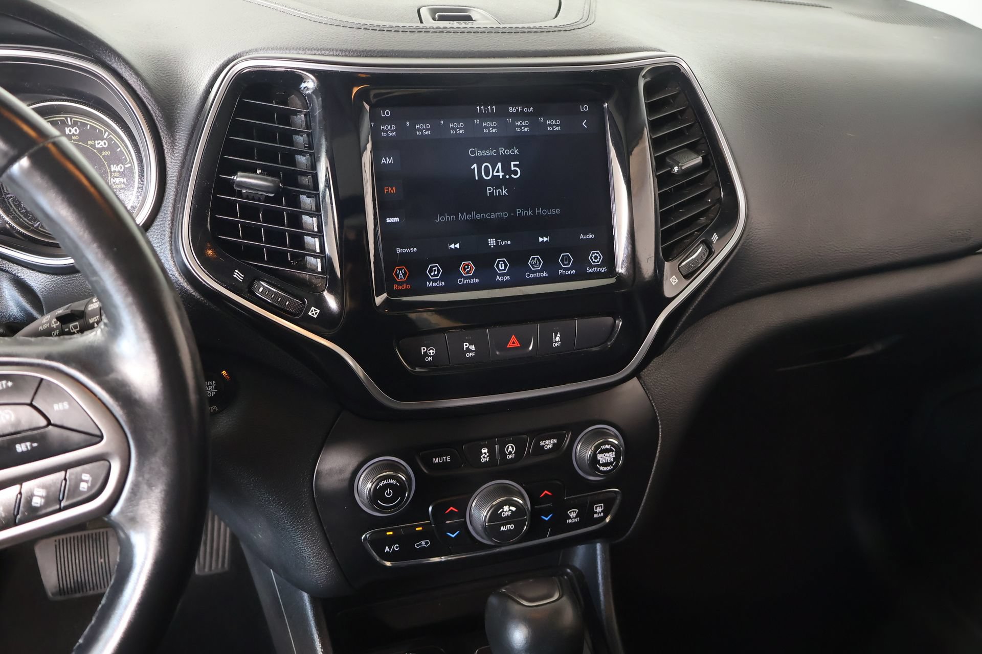 Used 2021 Jeep Cherokee Limited AWD/4WD image 5