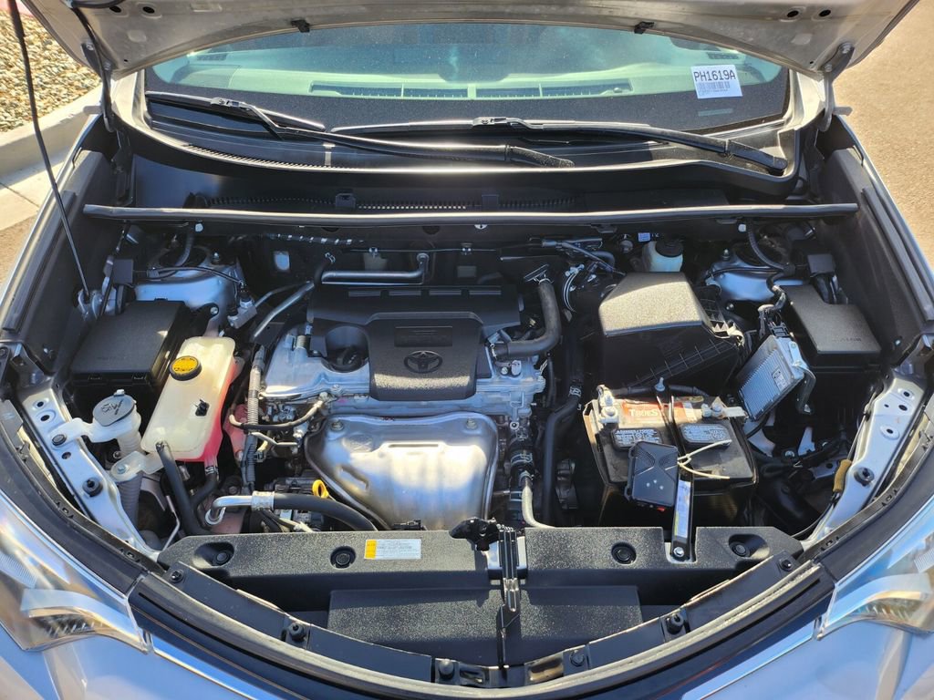 Used 2016 Toyota RAV4 Limited image 10