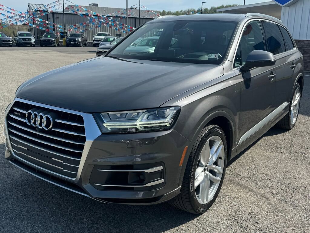 Used 2018 Audi Q7 3.0T Prestige image 3