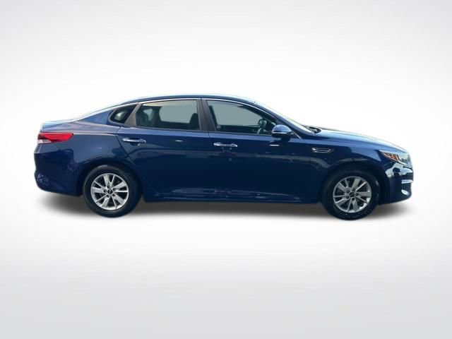 Used 2017 Kia Optima LX FWD image 6