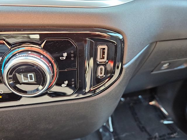 New 2026 GMC Sierra 1500 Elevation AWD/4WD image 32