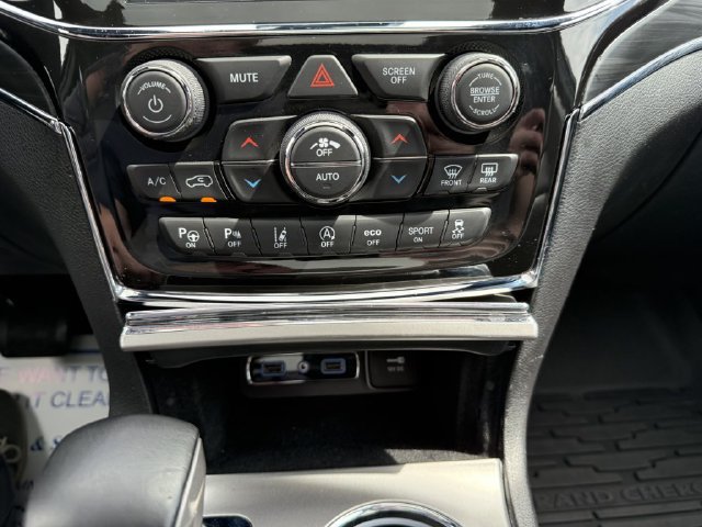 Used 2021 Jeep Grand Cherokee Limited w/ Quick Order Package 28K 80th AWD/4WD image 30