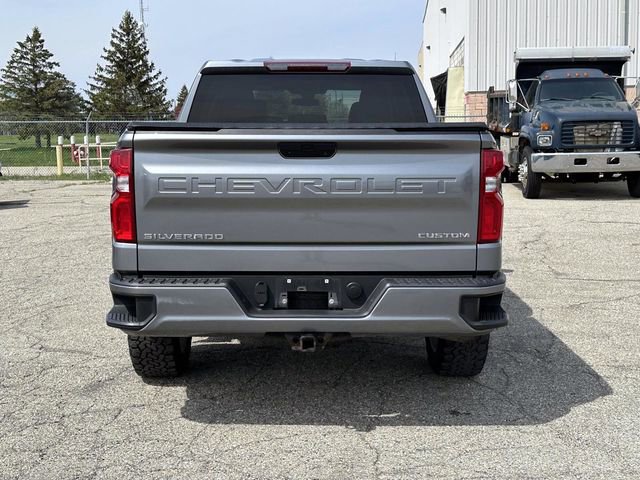 Used 2021 Chevrolet Silverado 1500 Custom w/ Safety Confidence Package AWD/4WD image 7