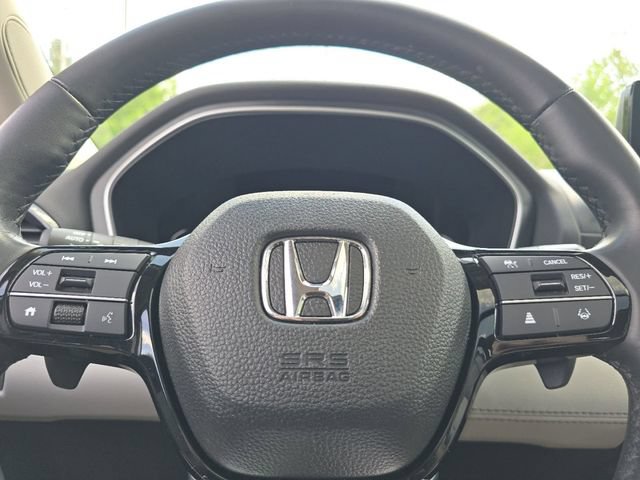 Used 2025 Honda Pilot Touring image 30