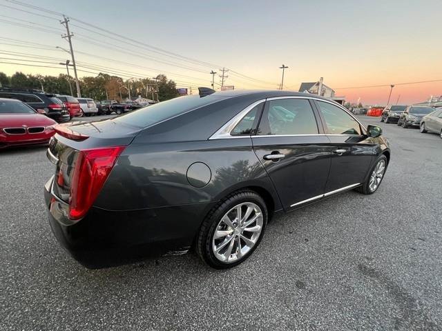 Used 2017 Cadillac XTS Luxury FWD image 7