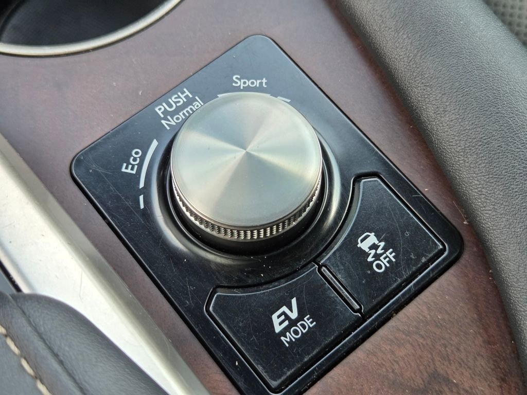 Used 2021 Lexus RX 450h AWD w/ Premium Package image 15
