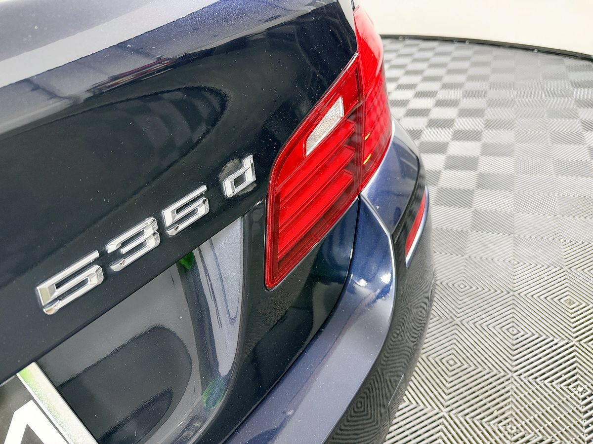 Used 2014 BMW 535d Sedan RWD image 11