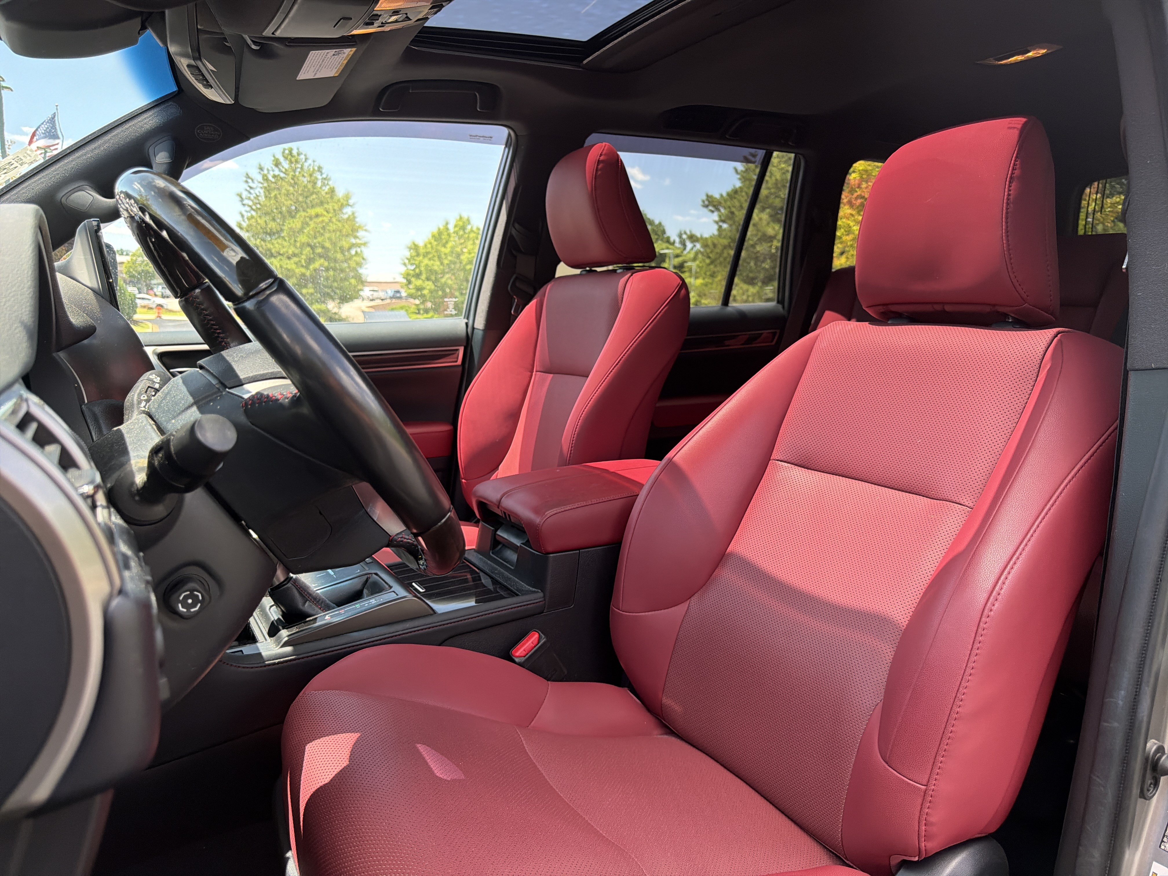 Used 2023 Lexus GX 460 Premium w/ Premium Package AWD/4WD image 7