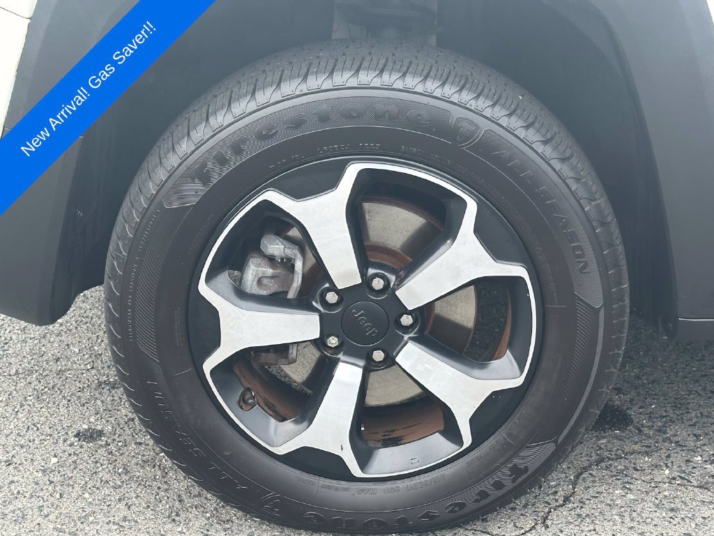 Used 2020 Jeep Renegade Trailhawk w/ Premium Leather Group AWD/4WD image 12