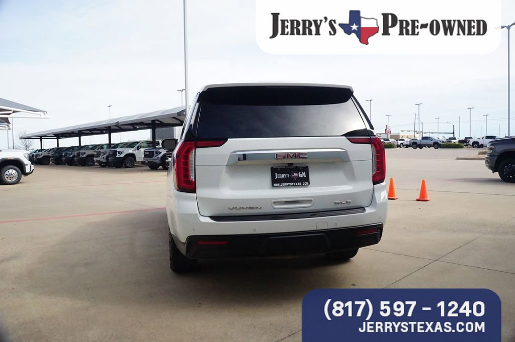 Used 2022 GMC Yukon XL SLE image 4