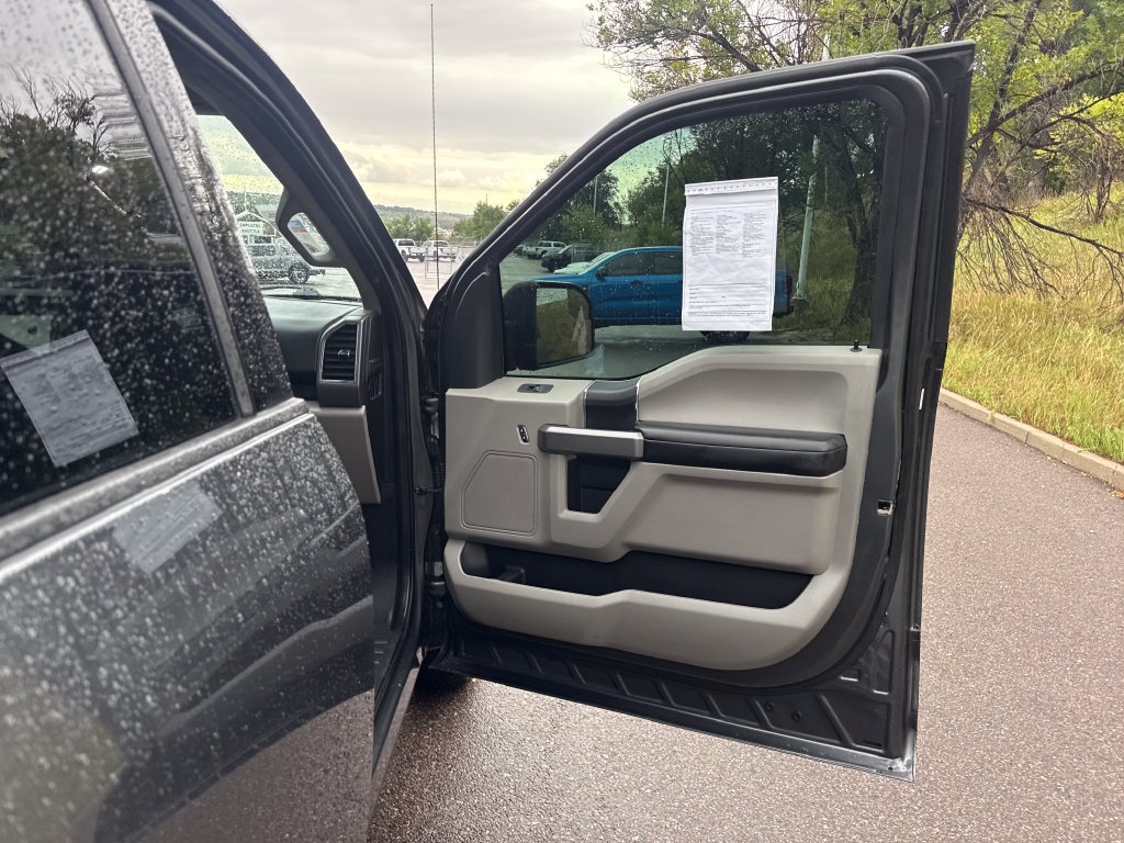 Used 2020 Ford F150 XLT w/ Trailer Tow Package AWD/4WD image 27