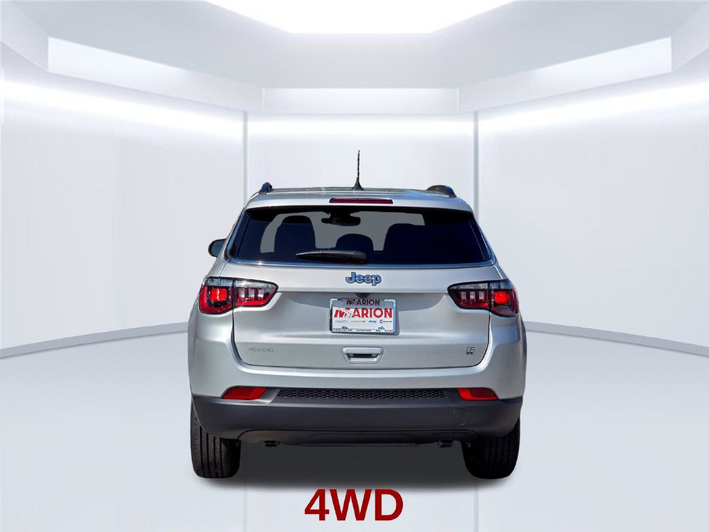 New 2026 Jeep Compass Latitude AWD/4WD image 19