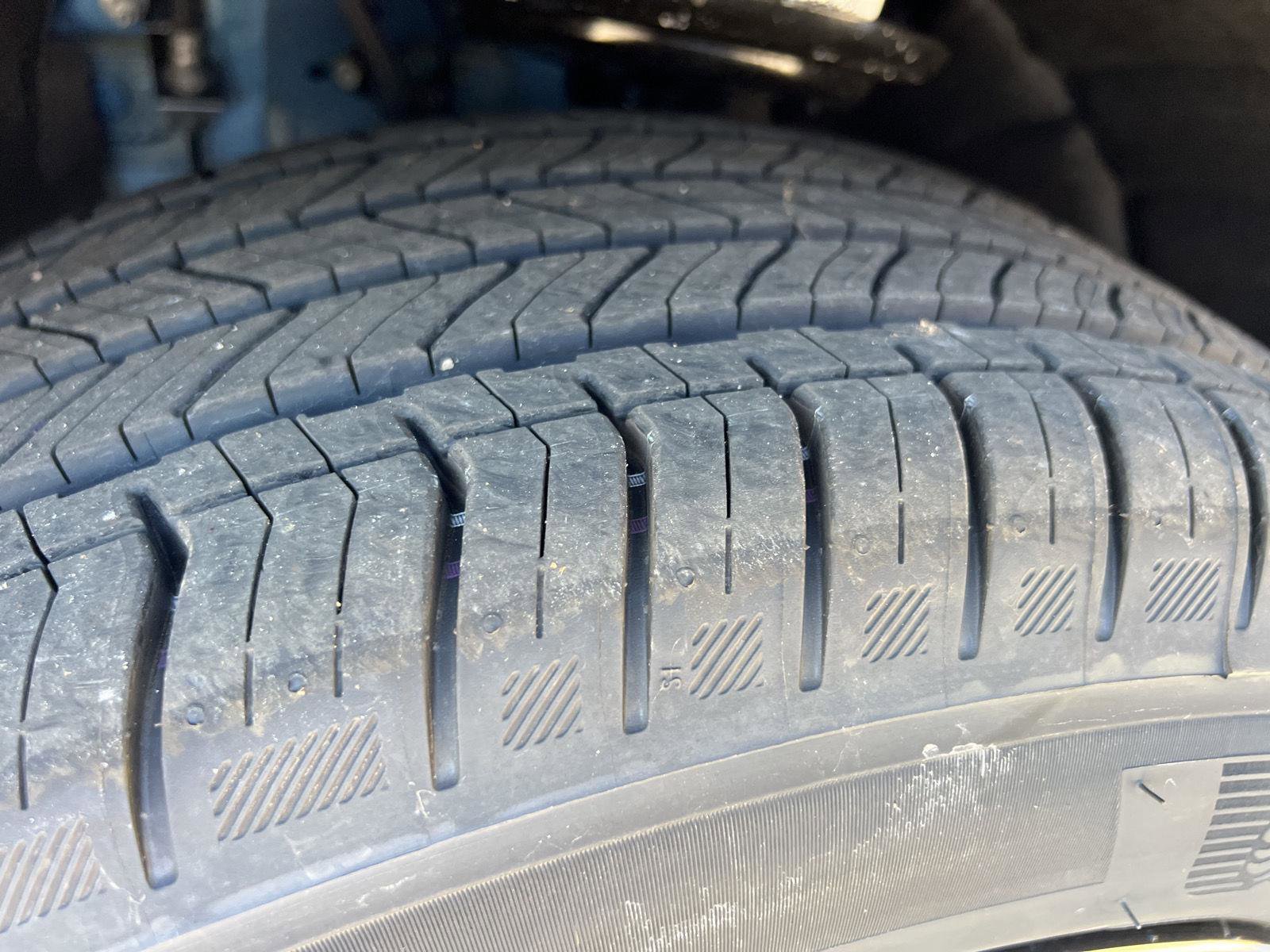 New 2026 Chevrolet Equinox EV LT image 28