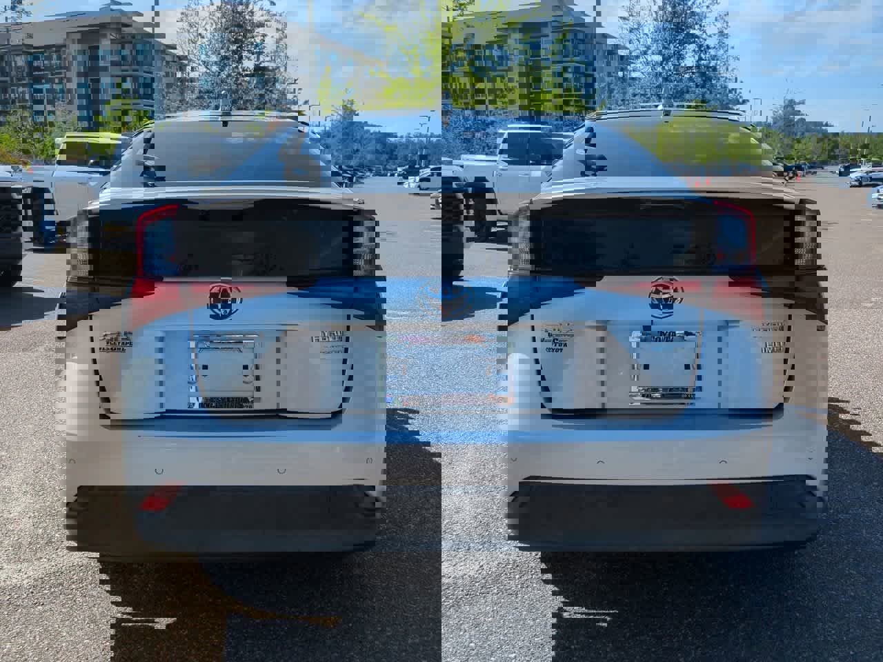 Certified 2021 Toyota Prius Limited FWD image 5