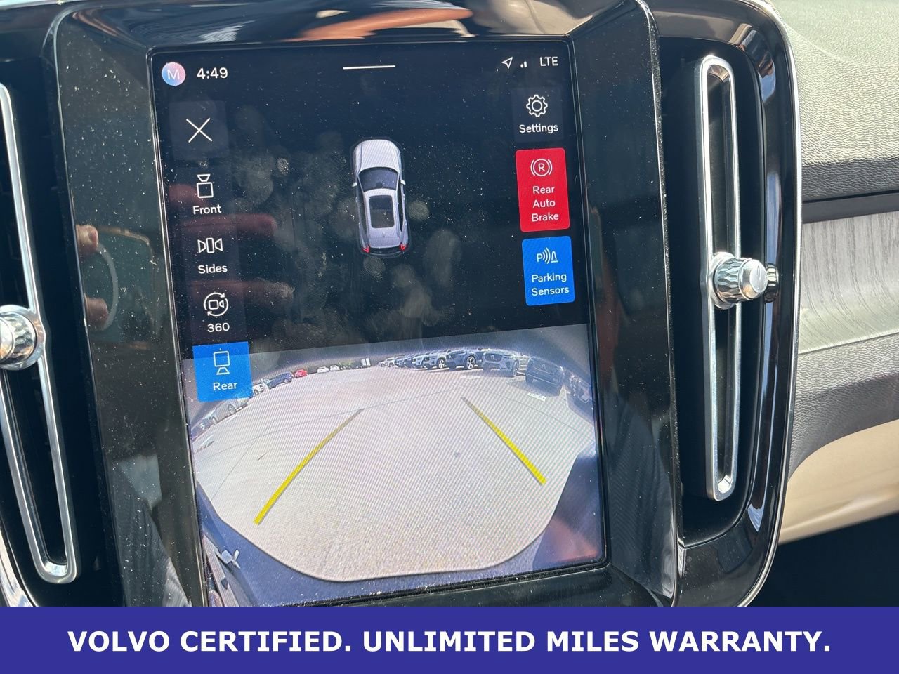 Certified 2023 Volvo XC40 B5 Ultimate w/ Protection Package Premier image 23