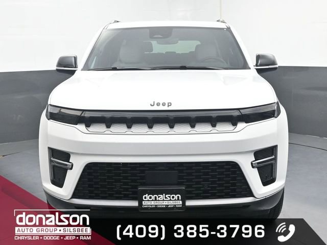 New 2026 Jeep Grand Wagoneer 2WD image 3