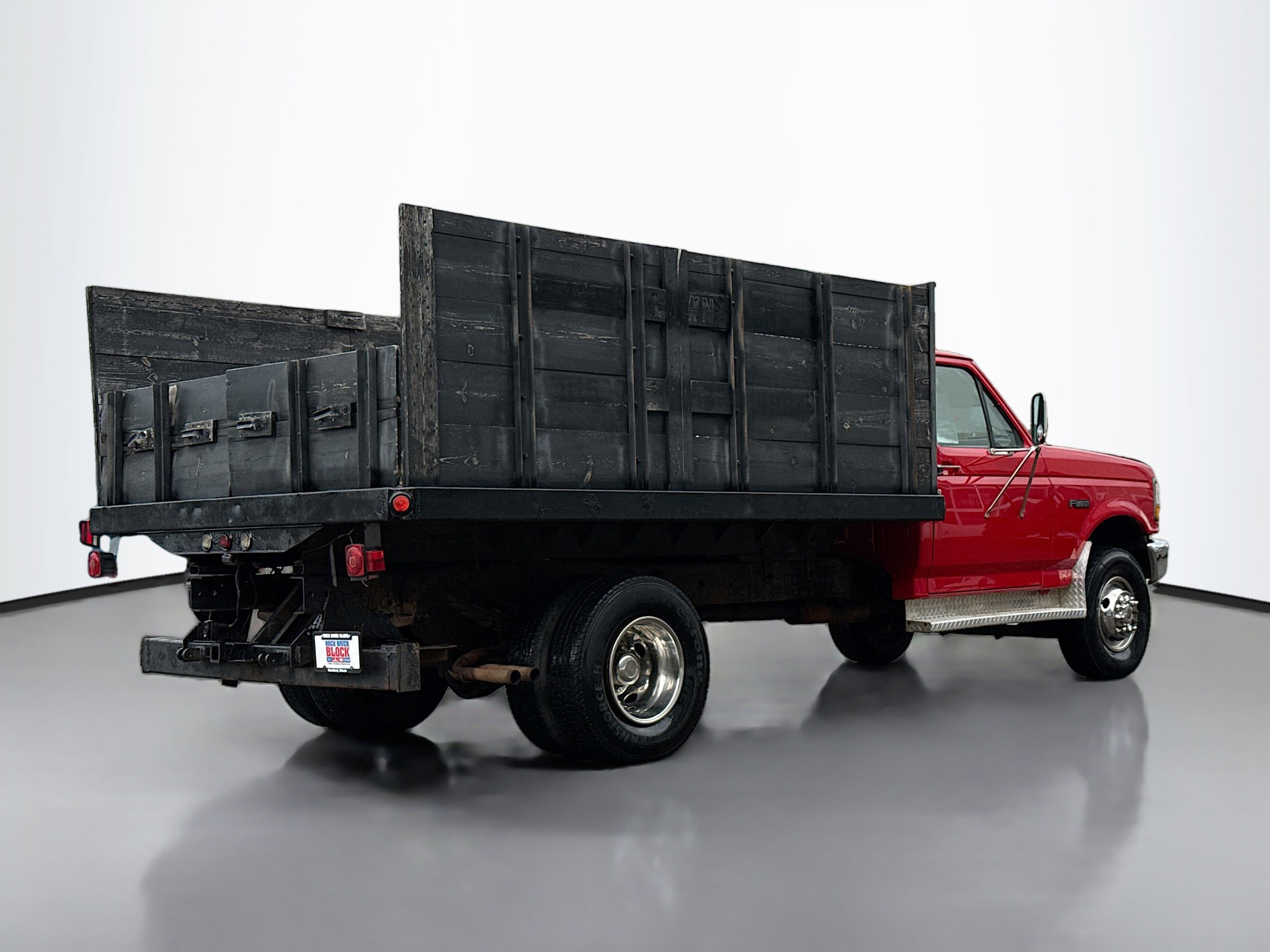 Used 1996 Ford F450 2WD Regular Cab Super Duty image 2