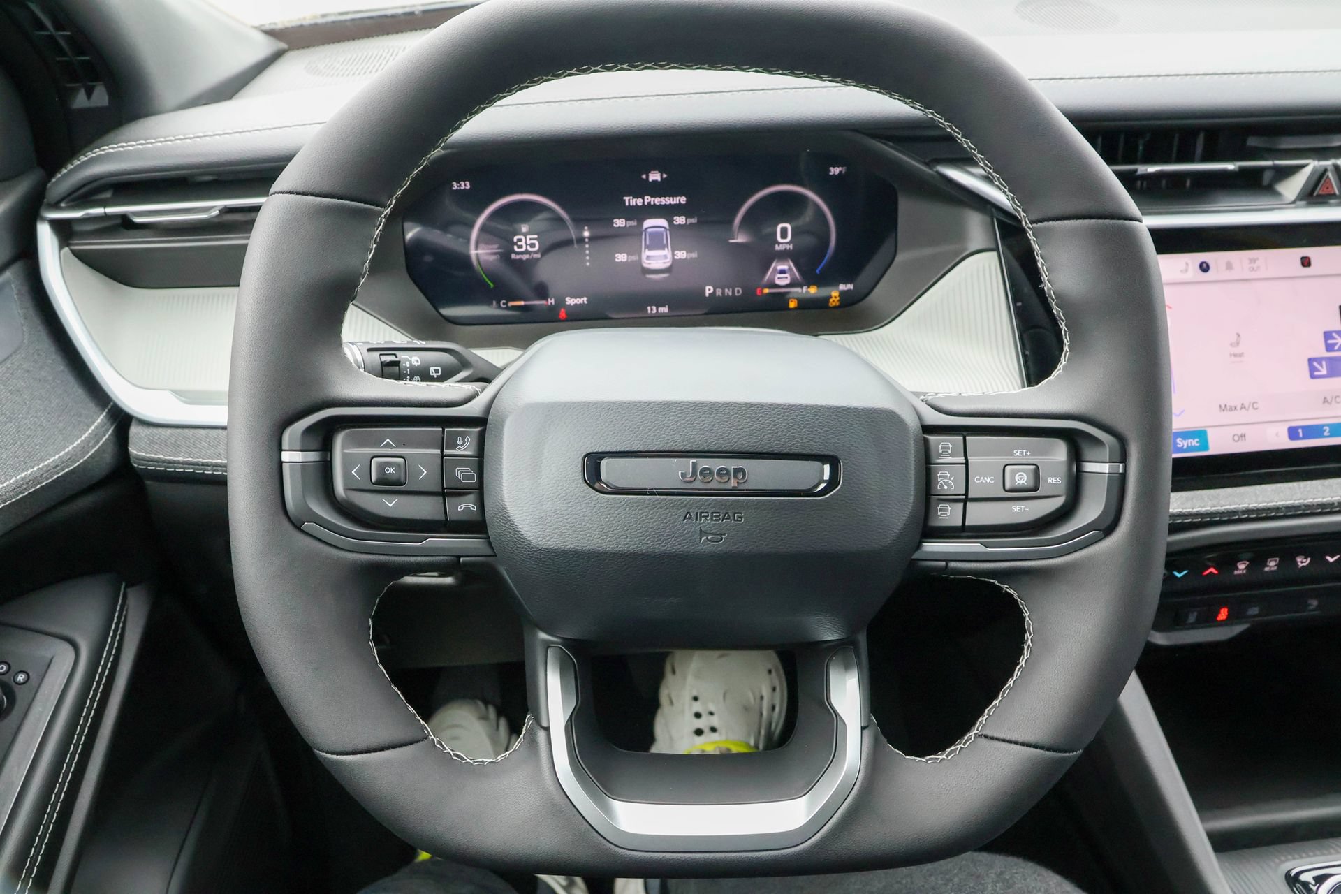 New 2026 Jeep Cherokee Laredo AWD/4WD image 27