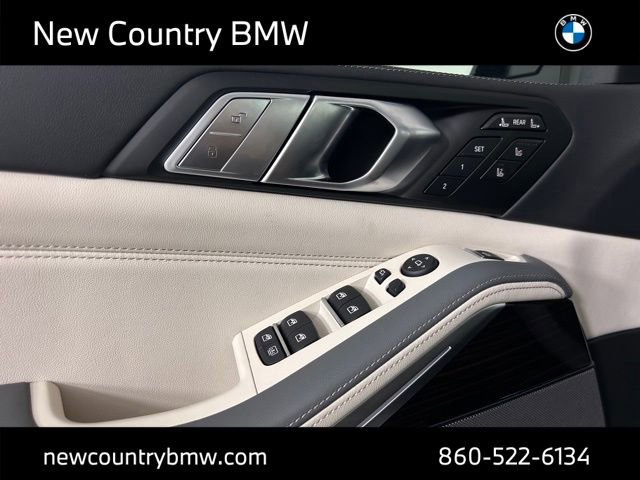 New 2026 BMW X7 M60i image 12