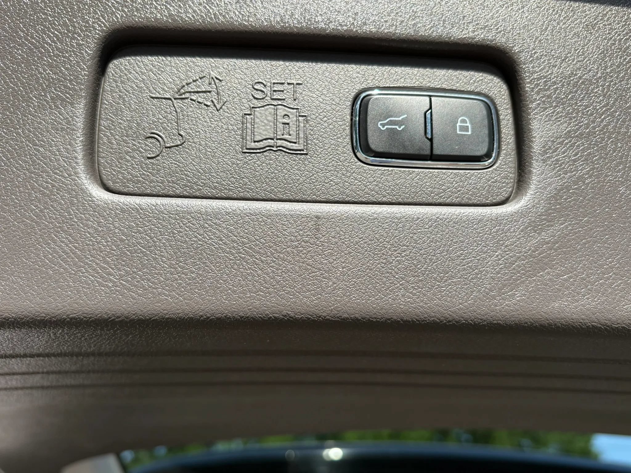 Used 2020 Lincoln Aviator Reserve w/ Equipment Group 202A AWD/4WD image 30