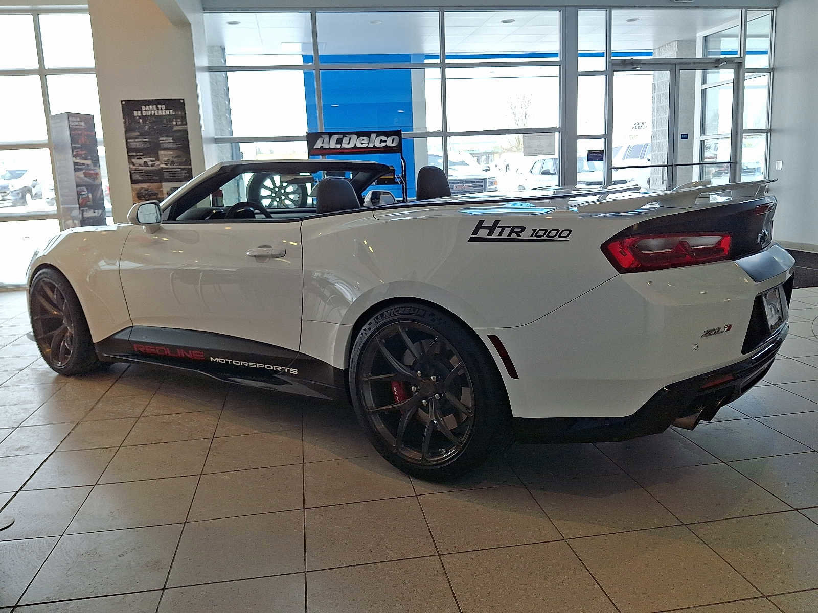 Used 2018 Chevrolet Camaro ZL1 image 5