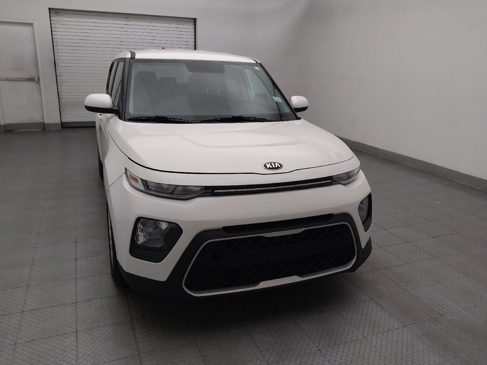 Used 2020 Kia Soul LX FWD image 14