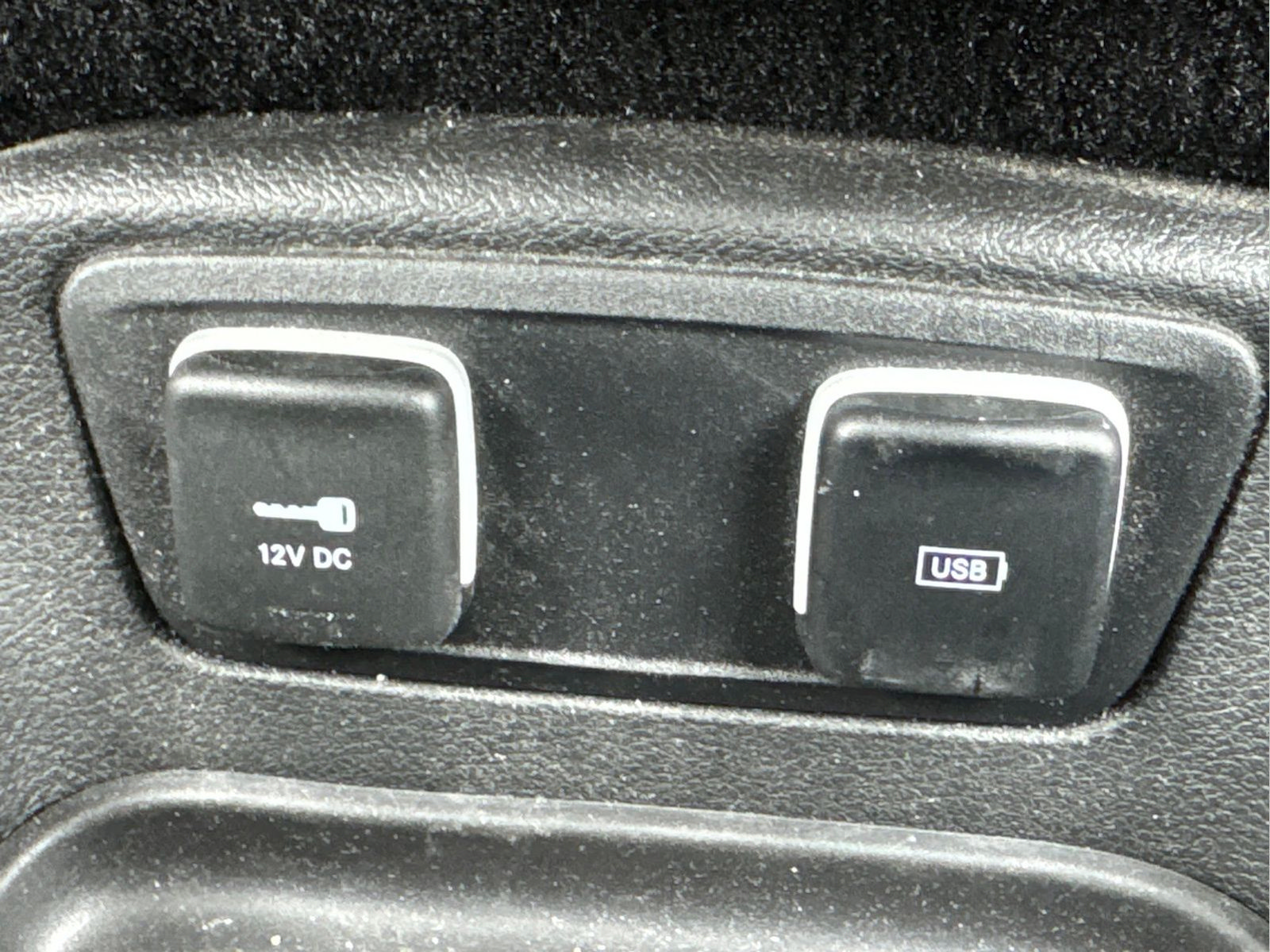 Certified 2020 Chrysler Pacifica Limited FWD image 23