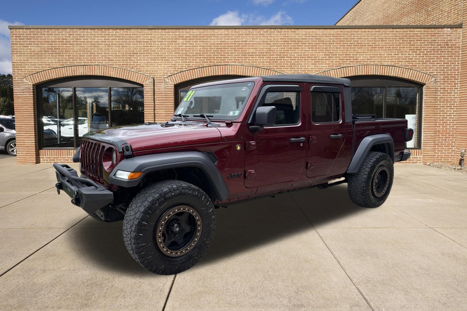 Used 2021 Jeep Gladiator Sport w/ Trailer Tow Package AWD/4WD image 15