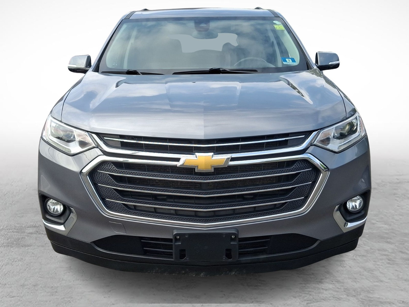 Used 2020 Chevrolet Traverse LT w/ Driver Confidence II Package AWD/4WD image 2