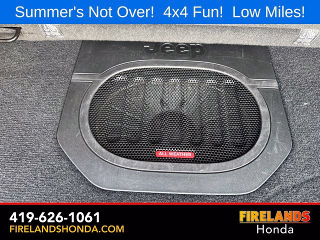 Used 2023 Jeep Wrangler Sport AWD/4WD image 35