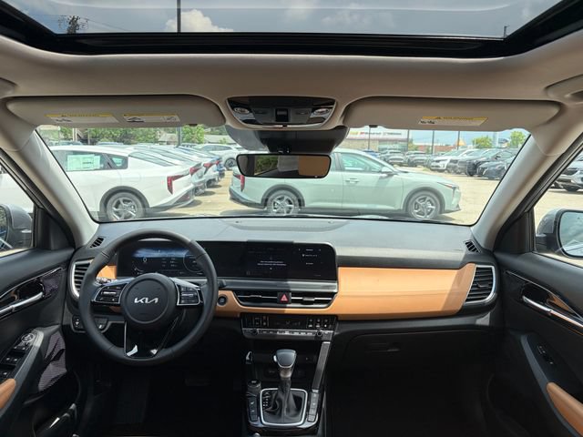 Used 2024 Kia Seltos EX AWD/4WD image 27