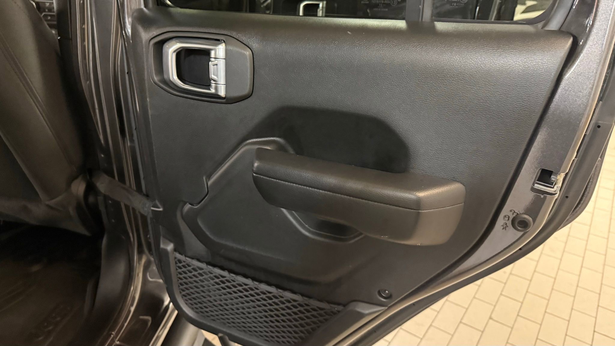 Used 2021 Jeep Wrangler Unlimited Sport image 30