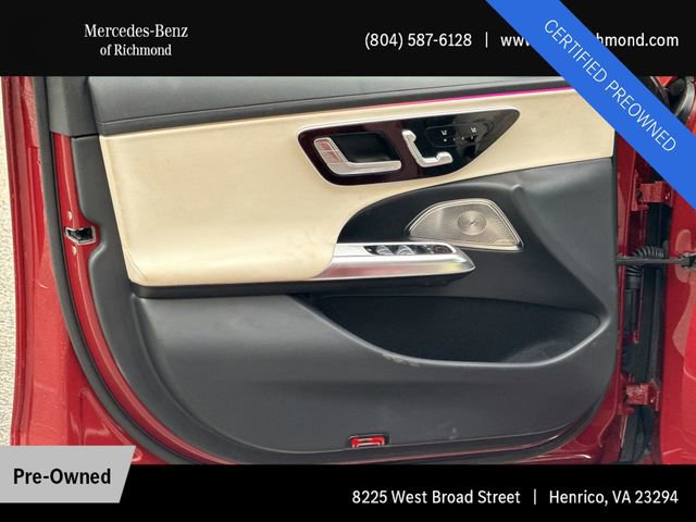 Used 2025 Mercedes-Benz E 350 4MATIC Sedan image 12