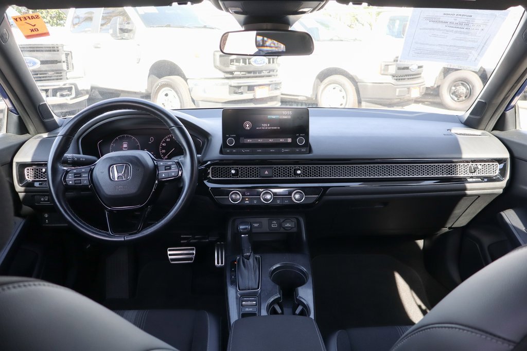 Used 2023 Honda Civic Sport image 18