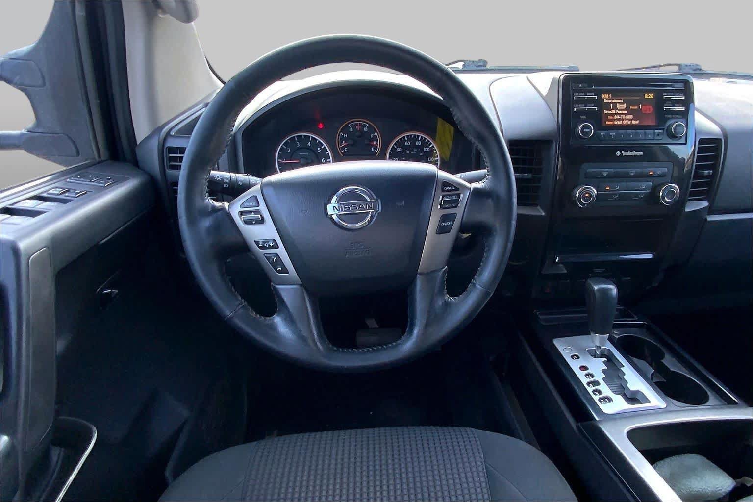 Used 2013 Nissan Titan SV w/ SV Premium Utility Pkg RWD image 5